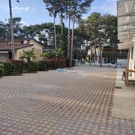 Hotel Meuble Nazionale Lignano Sabbiadoro Luaran gambar