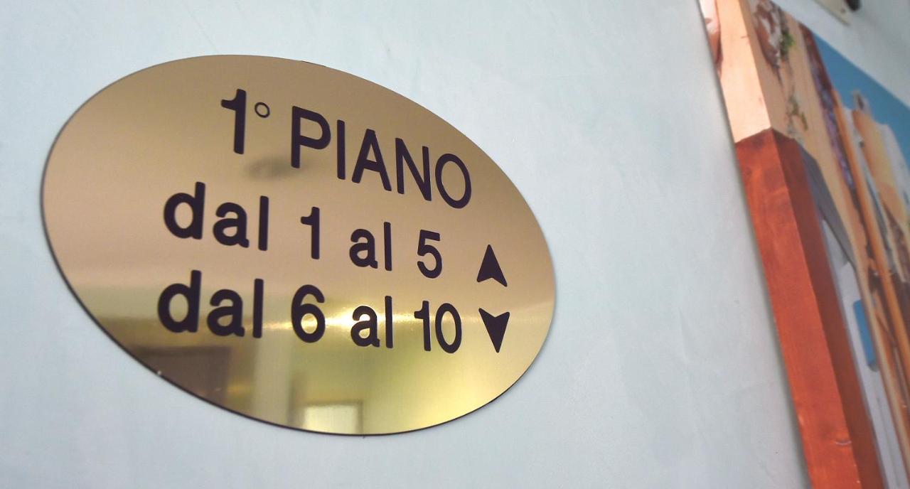 Hotel Meuble Nazionale Lignano Sabbiadoro Luaran gambar